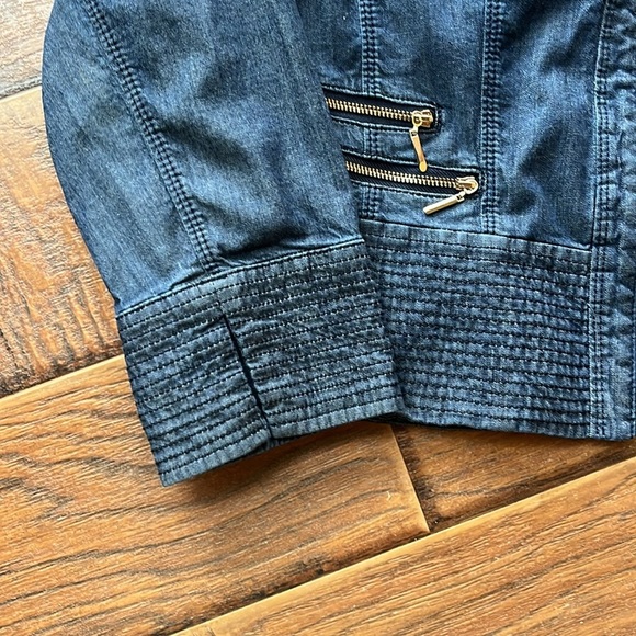WHBM Denim Jacketet - Size 14 - Picture 6 of 14
